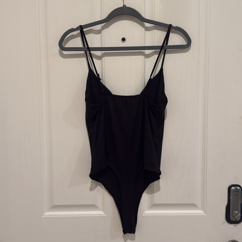 Celebrity pink bodysuit - Picture 5 of 6